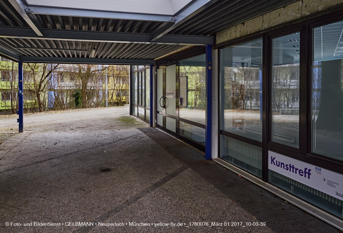 01.03.2017 - die Abrissbaustelle Quiddezentrum in Neuperlach